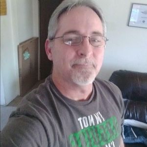 Meet your Posher, Laurence